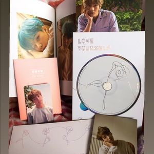 BTS Love Yourself Her Album (L ver) V, Jungkook